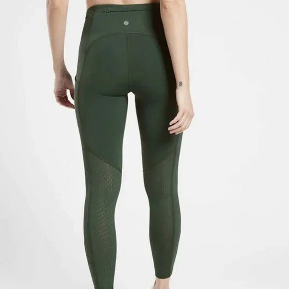 Athleta Ultimate Run 7/8 Tight size XXSP Seaweed Snack